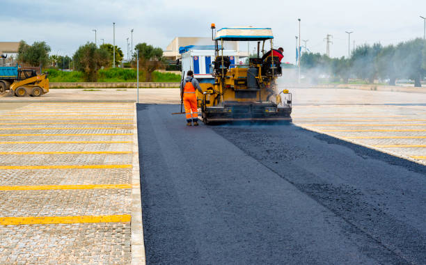 Best Local Driveway Pavers  in Clinton, MO